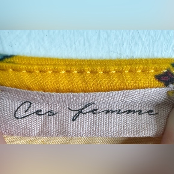 Flutter Sleeve Tee Shirt - Picture 3 of 4